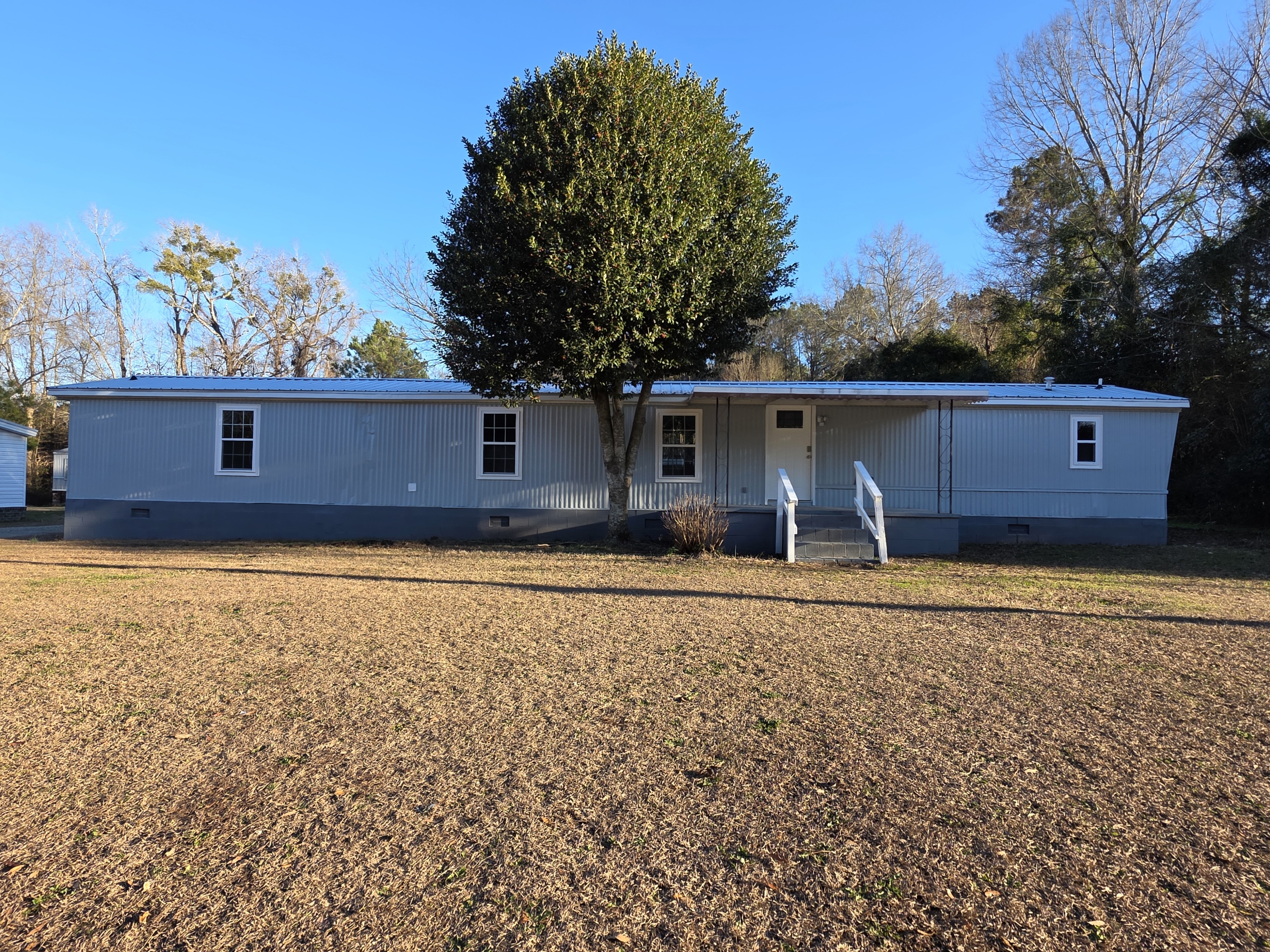 126 Buckeye Court Vance, SC 29163